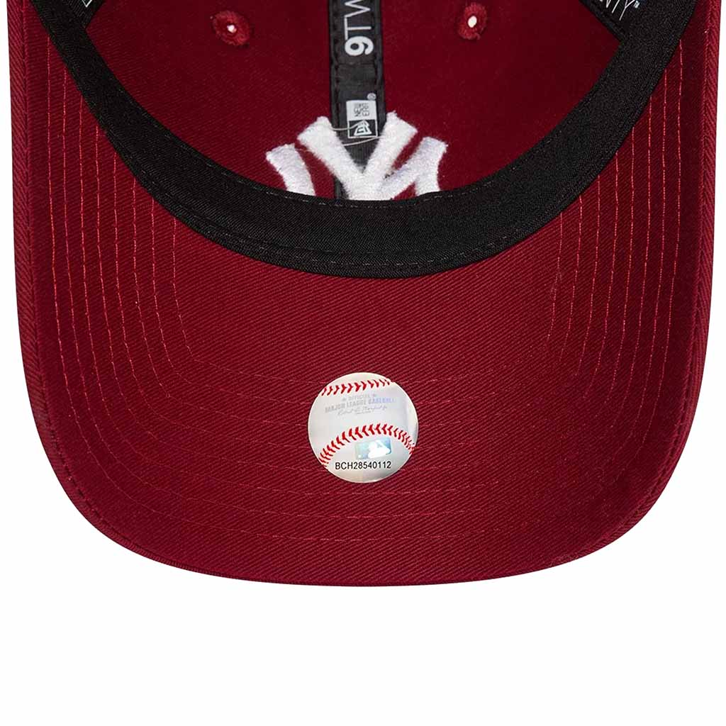 NEW YORK YANKEES LEAGUE ESSENTIAL DARK RED 9TWENTY CAP