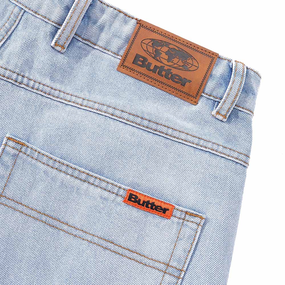 BAGGY DENIM SHORTS LIGHT BLUE
