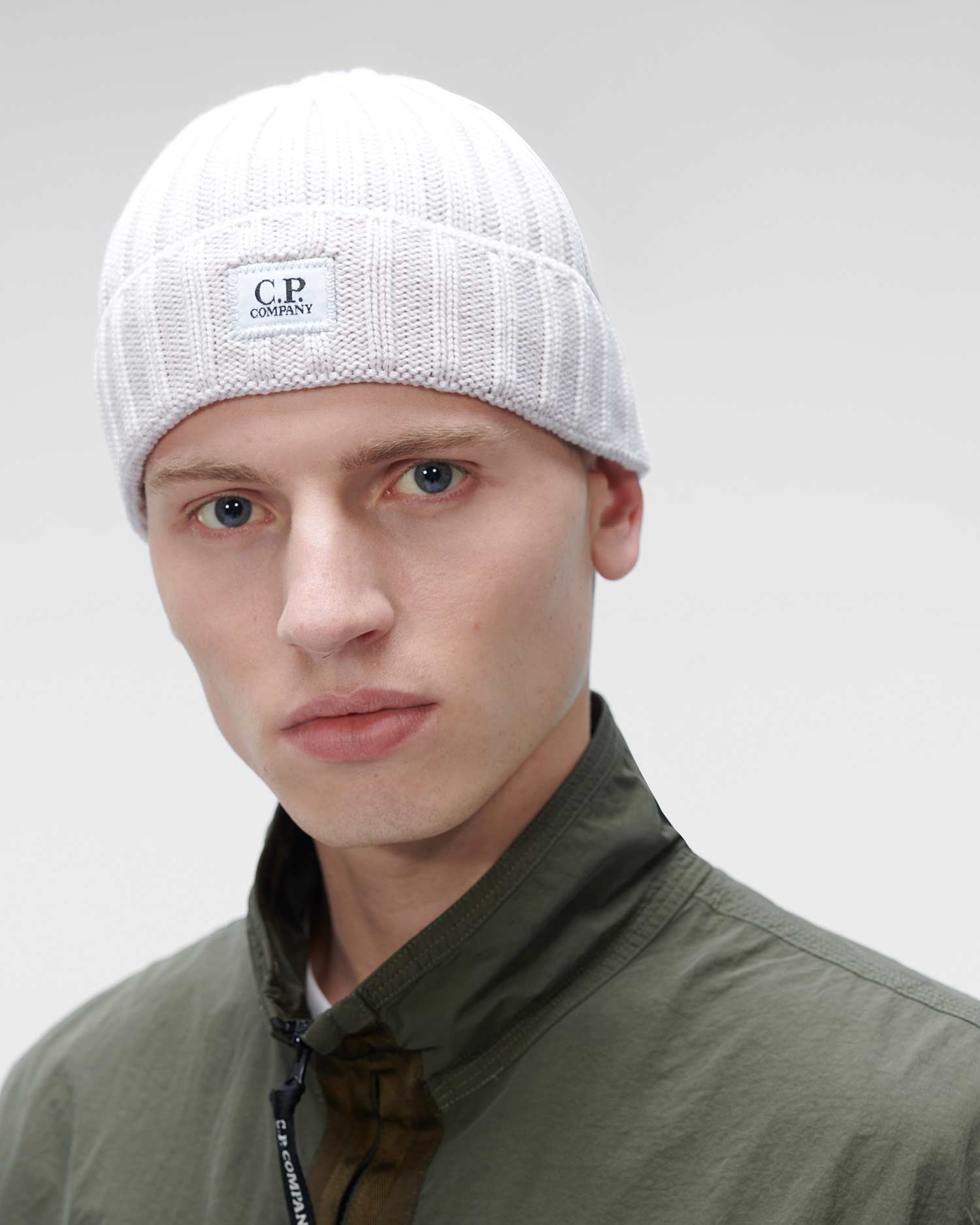 EXTRA FEINES MERINO WOOL LOGO BEANIE