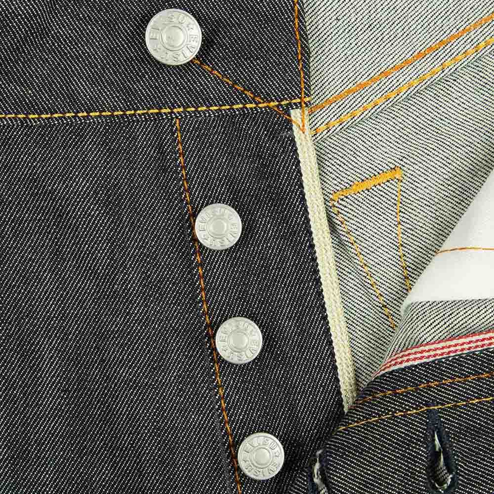 DAICOCK PRINT MIT EMBROIDERED KAMON CARROT FIT JEANS #2017