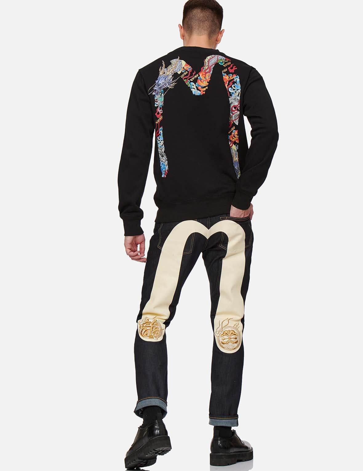 DAICOCK MIT KANJI UND KAMON EMBROIDERY CARROT FIT JEANS #2017