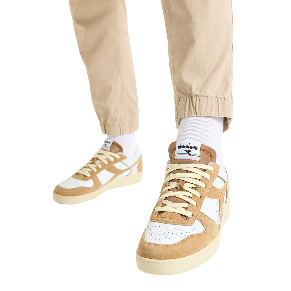 MAGIC BASKET LOW SUEDE
LEDER