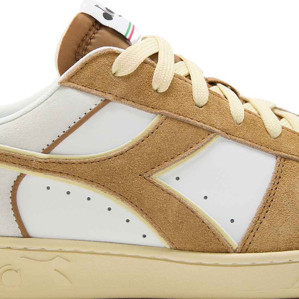 MAGIC BASKET LOW SUEDE
LEDER