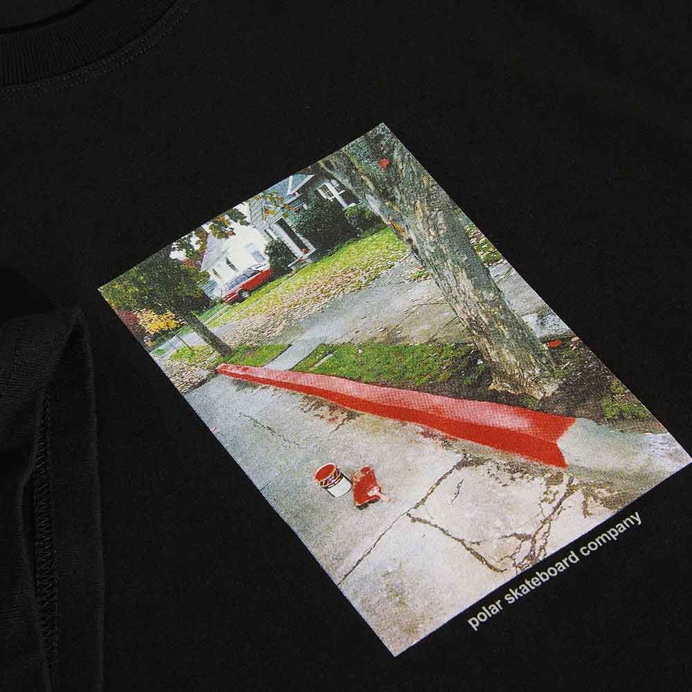 RED CURB TEE