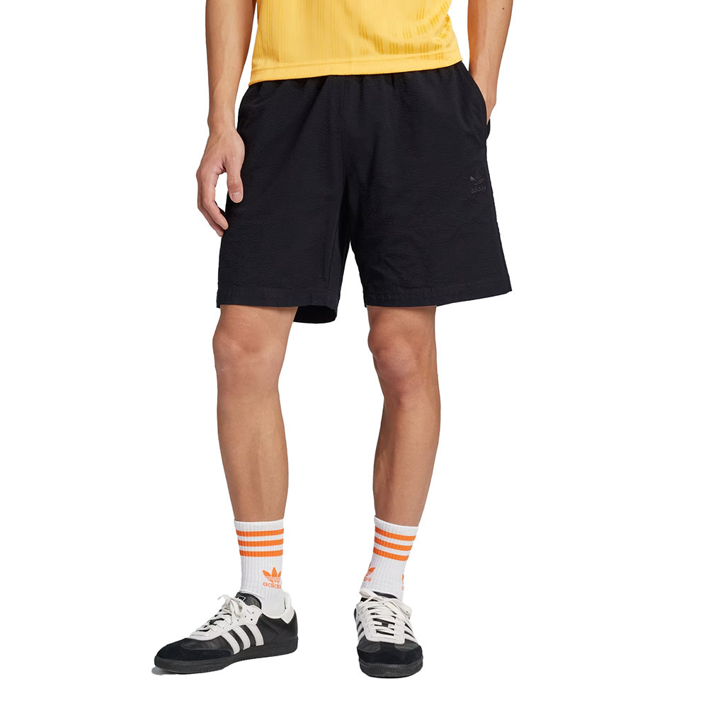 ESSENTIALS SEERSUCKER SHORTS