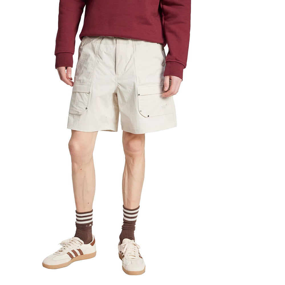 PREMIUM ESSENTIALS UTILITY CARGO SHORTS