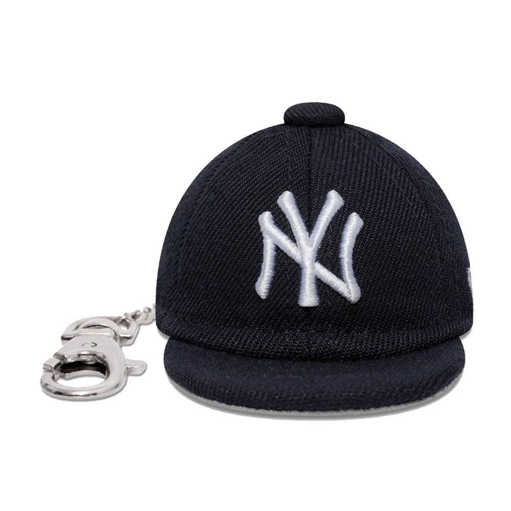 NEW YORK YANKEES MLB MINI CAP NAVY KEYCHAIN